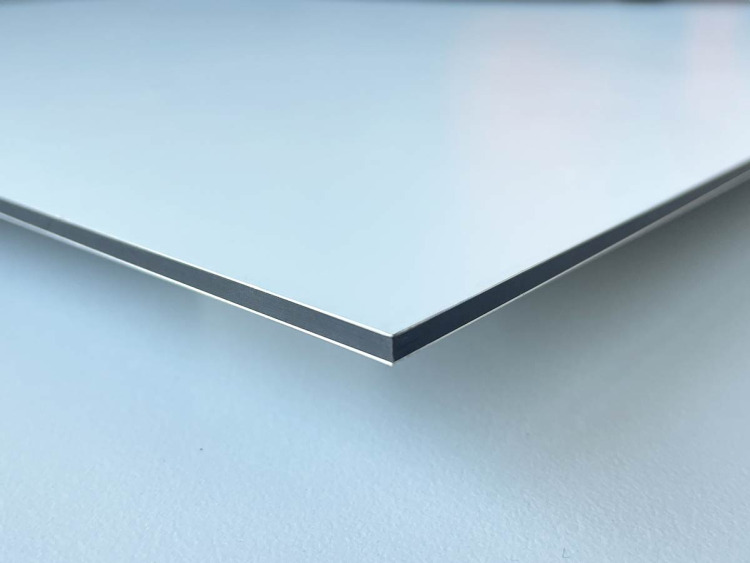 Cr&eacute;dence REF AUBER.