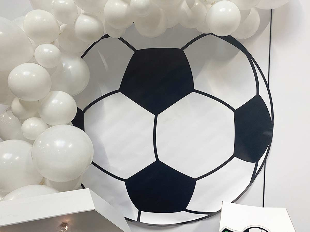 Toile de fond anniversaire rond ballon football pour photobooth